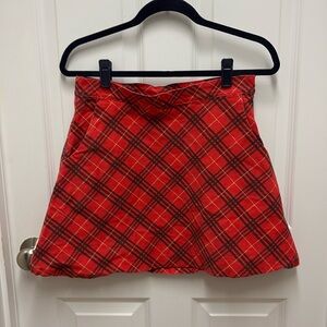 Tuesday Bassen Clambake Red Plaid Skirt‎